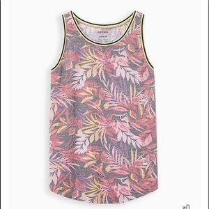 Nwt Torrid size 4 soft leaves Ringer Tank